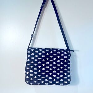 SKILL PRINTED CARRY ON LAPTOP BABY SHOULDER BAG IN BLACK AND WHITE